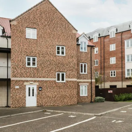 Anchors Down * Whitby