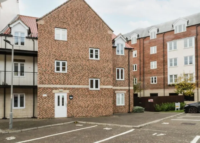 Anchors Down * Whitby